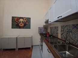 Moro in Firenze With 4 Bedrooms and 2 Bathrooms