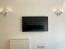 Kensington High Street Suites