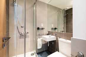 Kensington High Street Suites