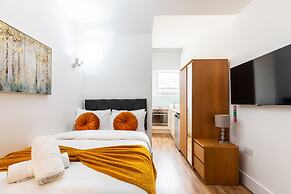 Kensington High Street Suites