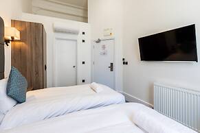 The Chapter Hotels - J Hyde Park