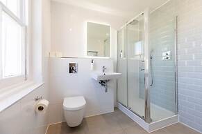 The Chapter Hotels - J Hyde Park