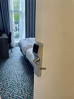 The Chapter Hotels - J Hyde Park