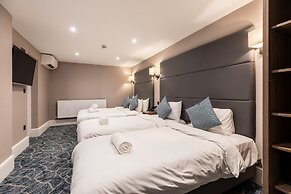 The Chapter Hotels - J Hyde Park