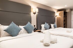 The Chapter Hotels - J Hyde Park