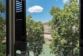 JOIVY Window on the Tevere