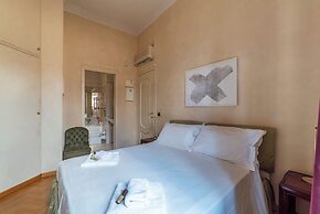 JOIVY Window on the Tevere