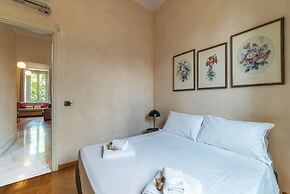 JOIVY Window on the Tevere