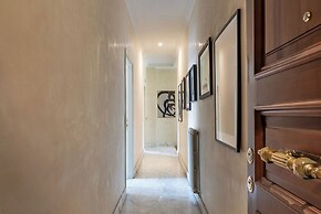 JOIVY Window on the Tevere