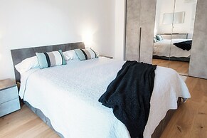 Cozy JOIVY Suite 3 with parking