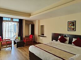 The Narayani Continental Hotel