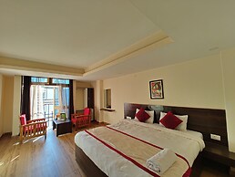 The Narayani Continental Hotel