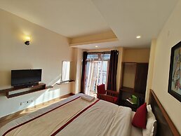 The Narayani Continental Hotel