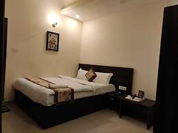 The Narayani Continental Hotel