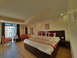 The Narayani Continental Hotel