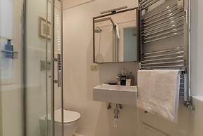 JOIVY Charming 3BR Flat near the Vatican