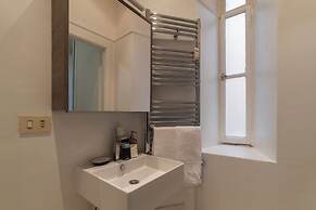 JOIVY Charming 3BR Flat near the Vatican