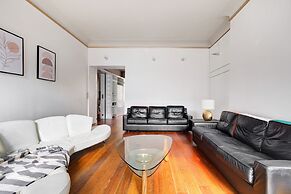 Le Marais & Place de la Republique 3BR