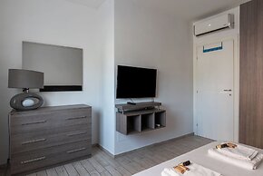 JOIVY Flat with access to central Rome