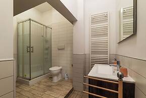 JOIVY Flat with access to central Rome