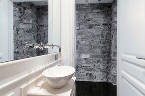 Stunning Central Como apt by JOIVY