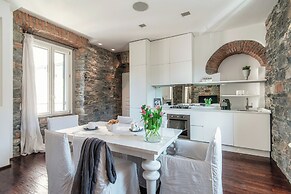 Stunning Central Como apt by JOIVY