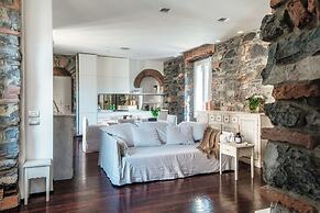 Stunning Central Como apt by JOIVY