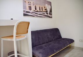 Theater Luxury Apartment