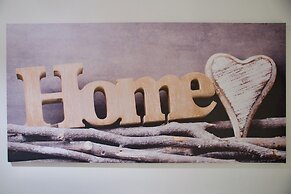 Theater Luxury Apartment