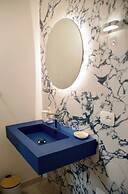 Theater Luxury Apartment