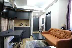 Nomad Hub Istanbul Suit