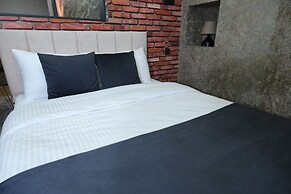 Nomad Hub Istanbul Suit