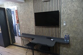 Nomad Hub Istanbul Suit