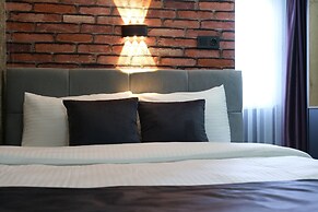 Nomad Hub Istanbul Suit