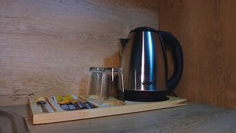 Nomad Hub Istanbul Suit