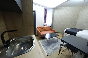 Nomad Hub Istanbul Suit