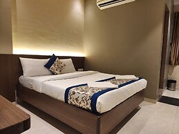 Hotel Yatri Inn