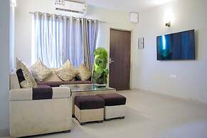 Vrindavan Dreams Hotel and Suites