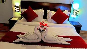 Vrindavan Dreams Hotel and Suites