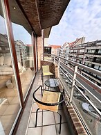 Huswell - Cozy Apartment Near the Beach Shops With Terrace