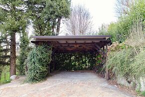 Montorfano Garden & Lake View