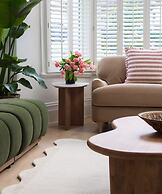 Luxury 5-bedroom Town House in Brook Green Central London
