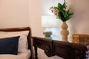 Kozani Central Nest - Homely Vibes