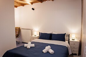 Kozani Central Nest - Homely Vibes