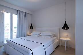 Akrogiali Garden Hotel