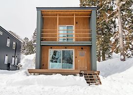 Creekside Chalets Hakuba