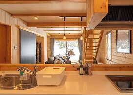 Creekside Chalets Hakuba
