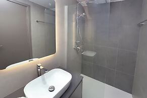 Sun & Moon Luxury 4-bedroom Villa