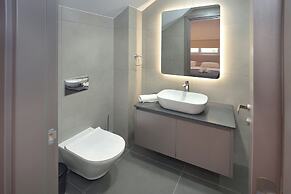 Sun & Moon Luxury 4-bedroom Villa