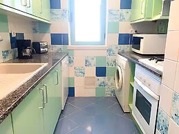 Marina View 1 Bedroom Apartment w Swimming Pool